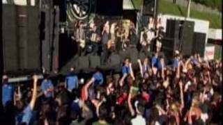 Flogging Molly -Selfish Man (Live, Warped Tour)