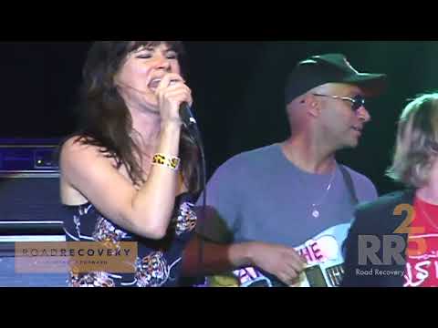 25-Year Special "Dirty Deeds Done Dirt Cheap" w/ Juliette Lewis +rock supergroup for 2009 RR Benefit