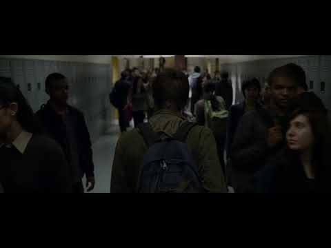 PETER PARKER LIFTS FLASH | THE AMAZING SPIDER-MAN