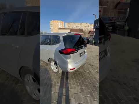 фото opel zafira c рестайлинг 0