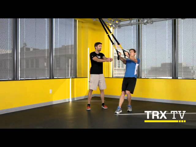 Vidéo teaser pour Build Strong Lats & Abs: TRX TV Week 4 Training Tip