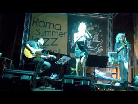 Silvia Barba Egidio Marchitelli Roberto Schiano -14/8/14 Un anno d'amore (Mina)