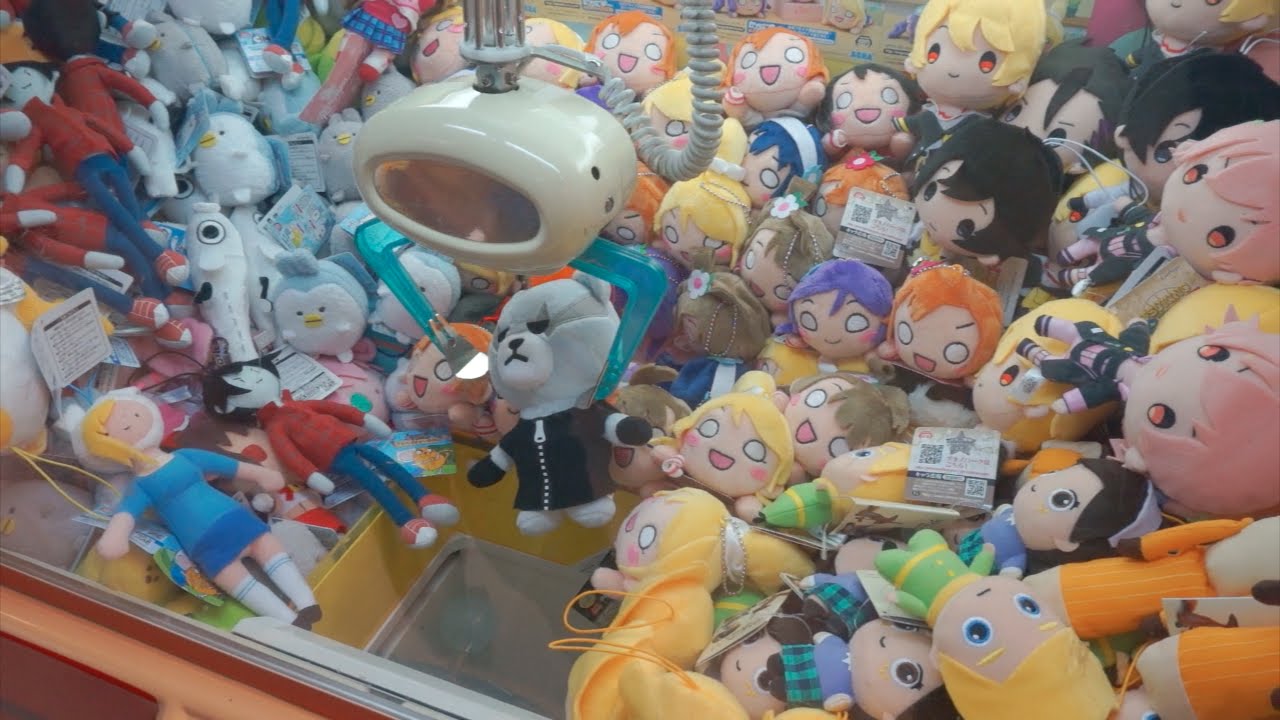 Huge Japanese Shopping Mall! Game Center, Toy Store, Old Candy Shop