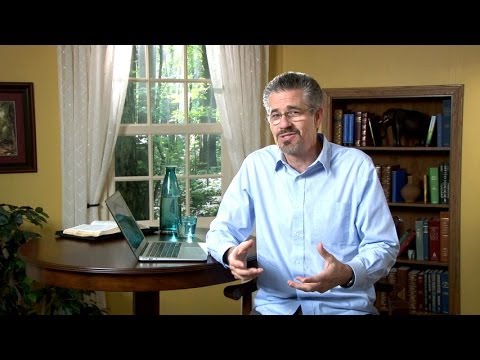 A Fickle Crowd and a Tough Apostle: HeavenWord 7 - 0654