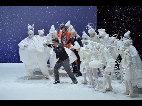 Il Neige! Nous grelottons! - Le voyage dans la Lune