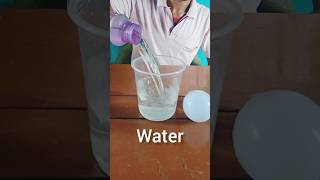 Download lagu पानी से बल्ब कैसे जलाए 😲 || Science Experiment 🔥 || #shorts #youtubeshorts #experiment mp3
