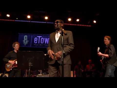 eTown Finale with William Bell & Alejandro Escovedo - Knock On Wood (eTown webisode #1154)