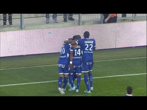 Goal Claudio BEAUVUE (16') - SC Bastia - Montpellier Hérault SC (3-1) / 2012-13