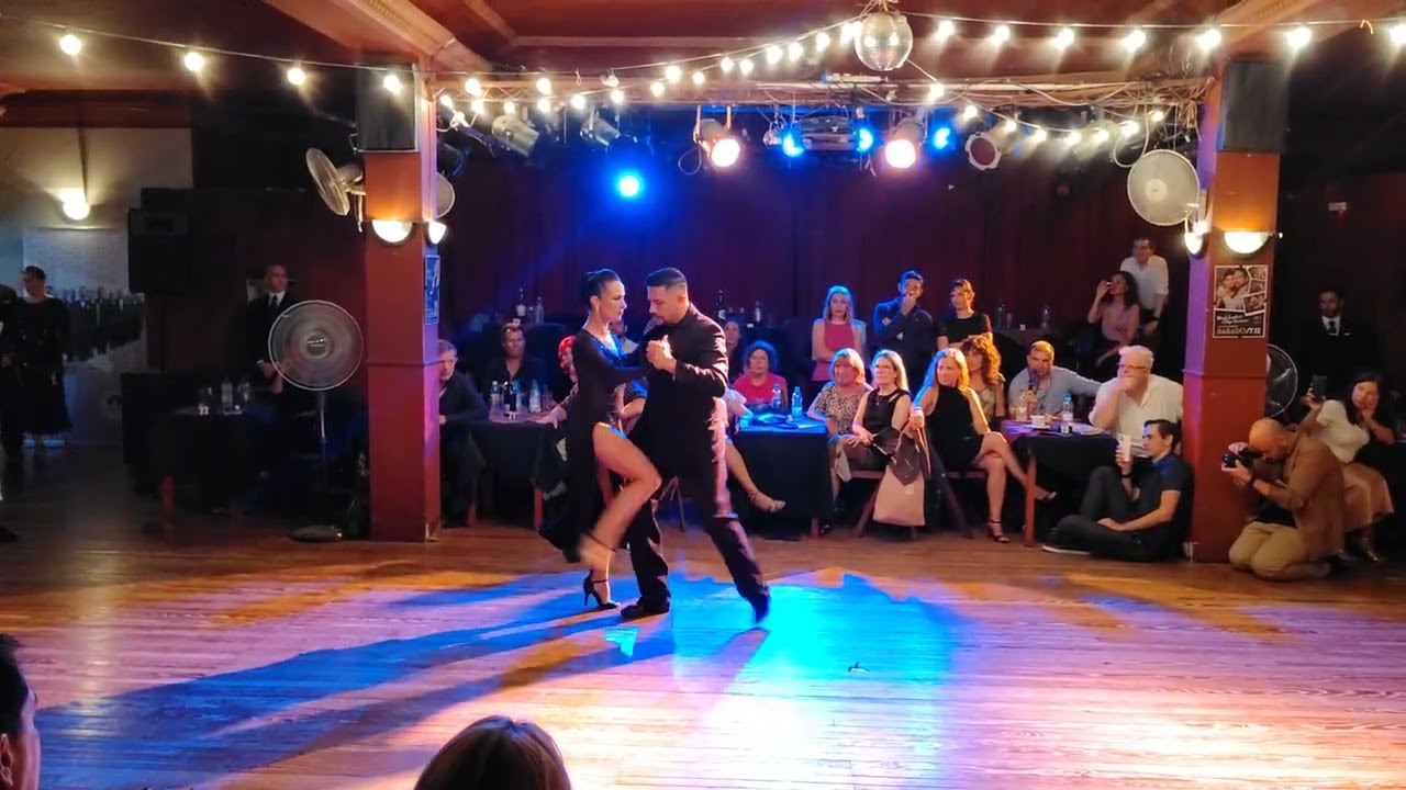 "Loca" - Carla Mazzolini y Gaspar Godoy