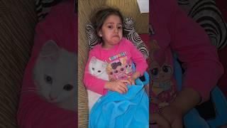 😥VAMOS A URGENCIAS!!🏥CYNTHIA TIENE DOLOR DE BARRIGA😢 _NALUCHI VLOG #urgencias #cynthia #naluchivlog