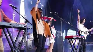 Tashoora   Orang Orang Di Kerumunan FSTVLST Cover   Live at Java Jazz 2018