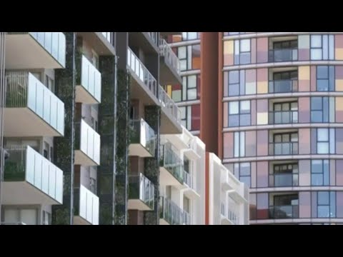 Sydney apartment owners furious after being forced out of 'toxic' building