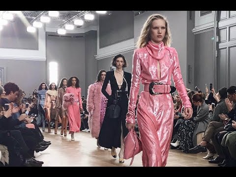 Nina Ricci | Full Show | Womenswear | Paris Fashion Week | Fall/Winter 2017/2018