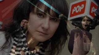 12-. Confiar en alguien (CD Pájaros en la cabeza)