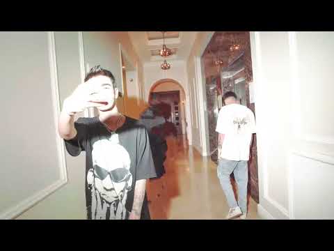 Lilmov - Bad Bitch (Official Music Video)