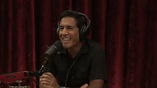 Joe Rogan exposes Sanjay Gupta and CNN's propaganda