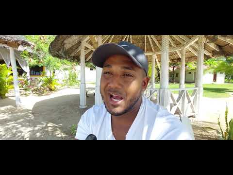 Keyson business owner of pic nic beach in Corn island