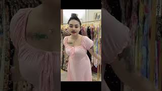 Download lagu Curvy lady trying on sheer house dresses 🍑🍑 TikTok live mp3