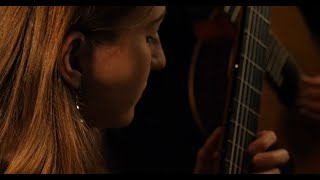 Agua e Vinho by E. Gismonti performed by Lora Kurusa and Oliver Howes