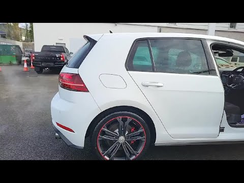 Volkswagen Golf 2.0 GTI DYNAMIC DSG - Image 2