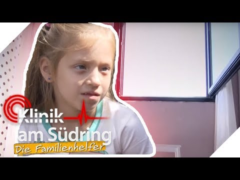 Clara springt aus dem Fenster! Was macht ihr so große Angst? | Die Familienhelfer | SAT.1