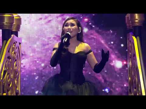 Apalah Cinta - Ayu Ting Ting| AMAZING 17 HUT GTV