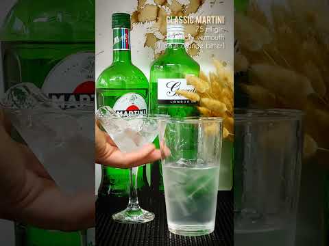 How to make a Classic Martini cocktail at home (recipe)