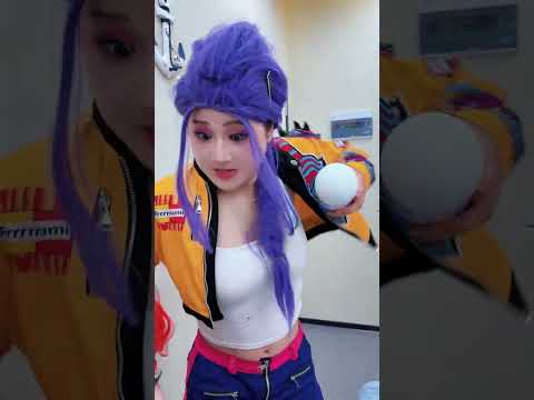 #Rumi inwonderland#QueenOfHearts#kpopdemonhunters