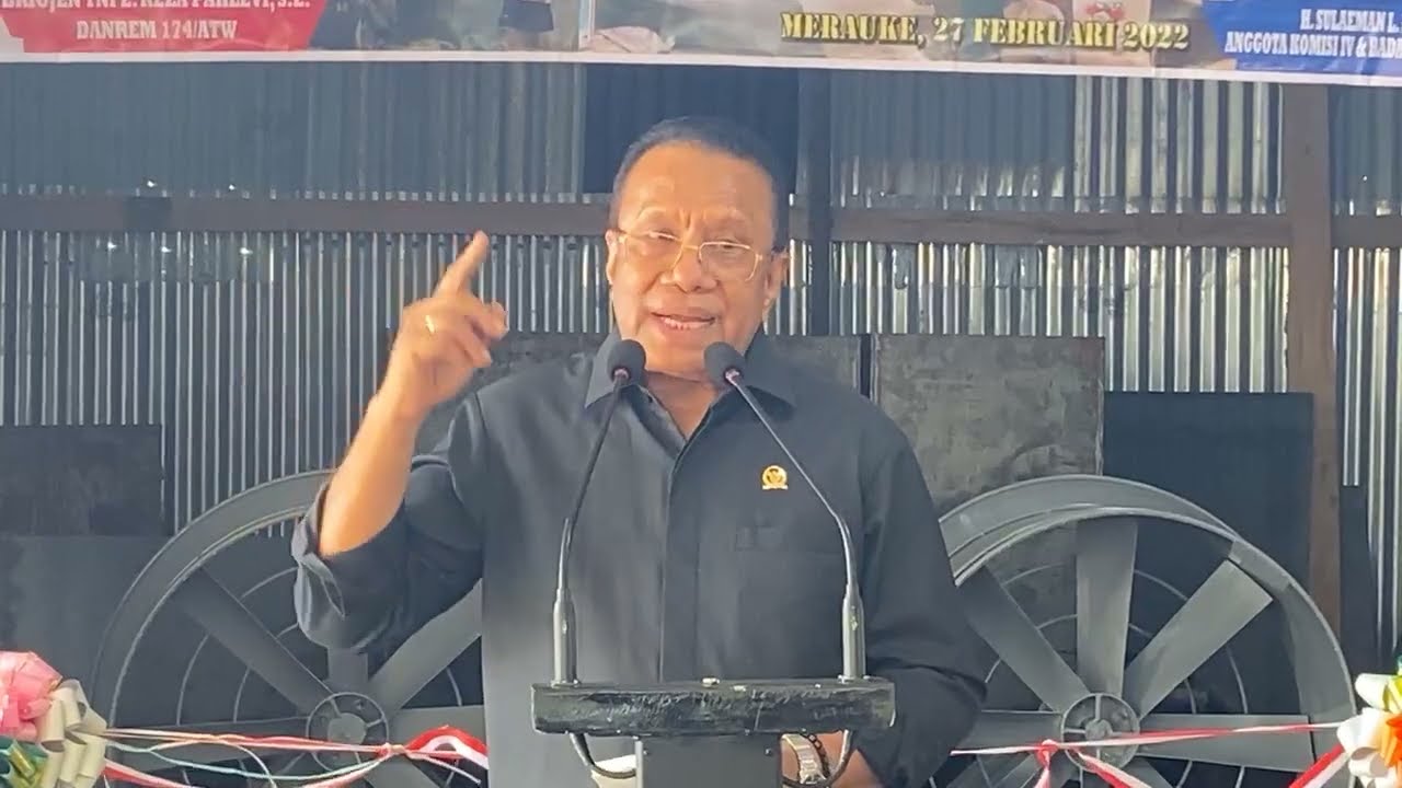 Anggota DPR RI Sulaiman L. Hamzah Resmikan Bengkel Alsintan Pertama Di Merauke