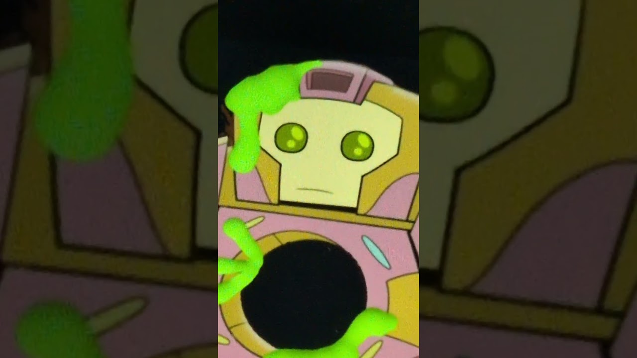 Looking at Transformers: Botbots pictures on Deviantart