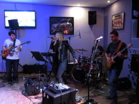 Sinergia Mashup - My Sharona Vs La Casa por el Tejado