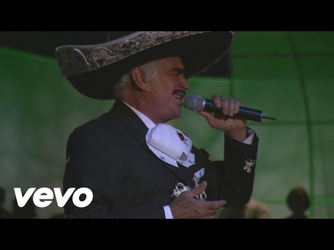 Vicente Fernández - A Duras Penas (En Vivo)