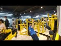 Lat pulldown machine