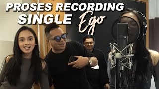 Download lagu Lyodra - Ego (Recording Session) mp3