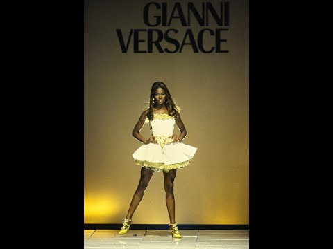 NAOMI CAMPBELL CATWALK VERSACE SPRING SUMMER (MILÁN) 1991-1999.