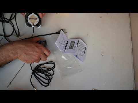 How to install and program a thermostat in an Ewelly EW-181H refrigeration unit
