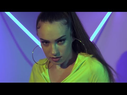 Dellacruz - LOCA ANIMAL (Video Oficial)