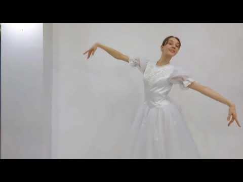 Stage ballet costume F 0453 - video 2