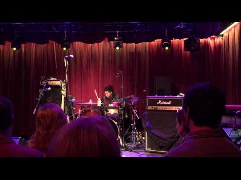 Maceo Parker - Cold Sweat with Nikki Glaspie drum solo - The Ardmore Music Hall