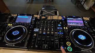 Video thumbnail for Pioneer DJ DJM-900NXS2 sound clarity on main outputs. DJM-V10, CDJ-3000, XDJ-RX3, 900 Nexus 2 by Phillip Chacra