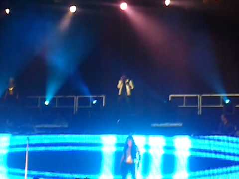 Neyo - Intro+Becasue Of You