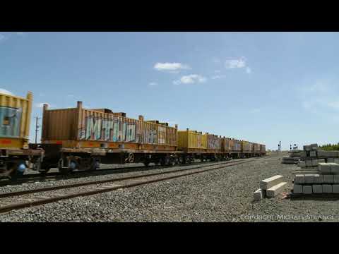4PM4 Steel Wagons & Shipping Containers (17/1/2021) - PoathTV Australian Trains & Railways