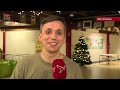 Oekraïners verrast met gedoneerde kerstversiering op opvang locatie