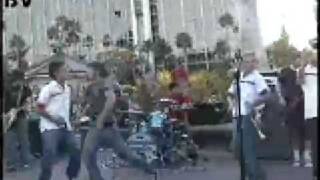 Suburban Legends - I Want More (Live)