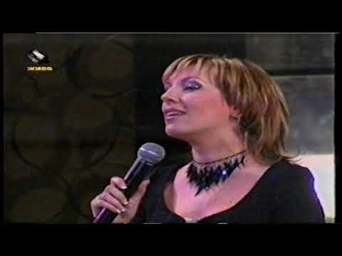 Tatjana  Lazarevska  Ostani so mene