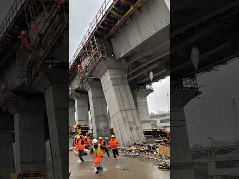 🏃💨Workers Run for Their Lives as Bridge Falls #construction #fail #bridge #collapse #crash #engineer