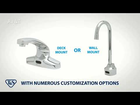 Polished chrome basin faucet