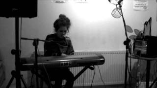 Rae Morris - &#39;Day One&#39; live at Equator Arts Cafe