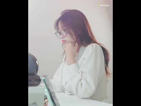 Bàn nâng hạ tự động Ergonomic Desk 9SPACE - Tinh tế & Tận tâm