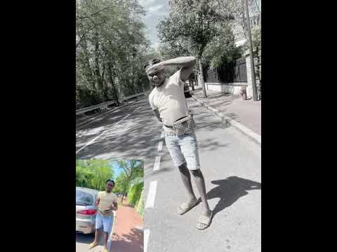 TopherBBG  OU PANI TESTICULE